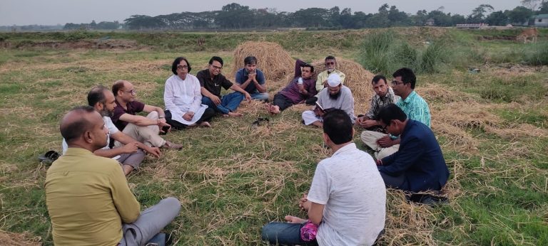 সংখ্যালঘুদের উপর নির্যাতনের বিরুদ্ধে কবিতা পাঠ